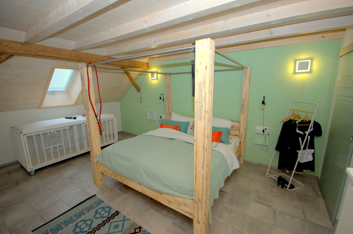 Schlafzimmer Bett Perspektive
